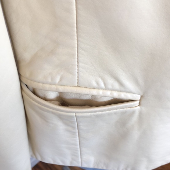 **Rare** Danier Leather Jacket - Size S (4-6) - Picture 8 of 11